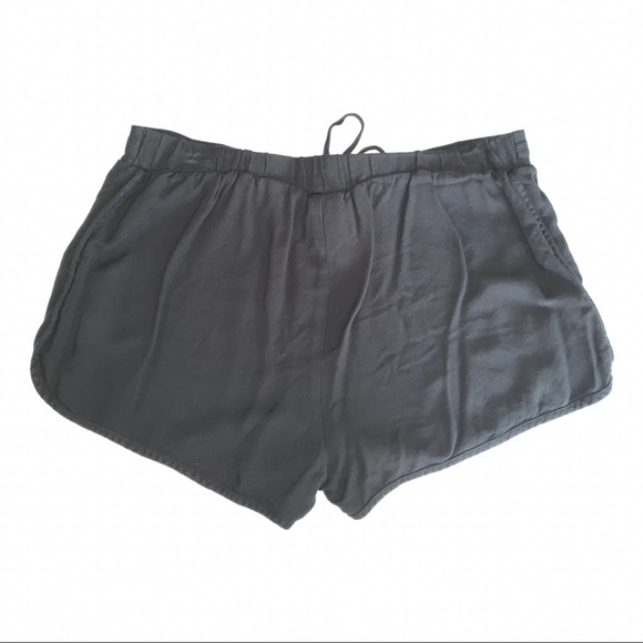 MOSSIMO SUPPLY CO. Women's Black Shorts L - Picture 5 of 7